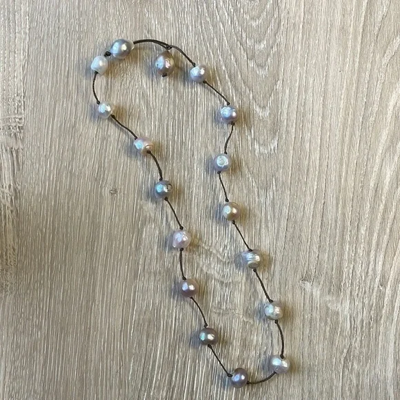 Leather & Man Made Pearl Necklace - Picture 1 of 6